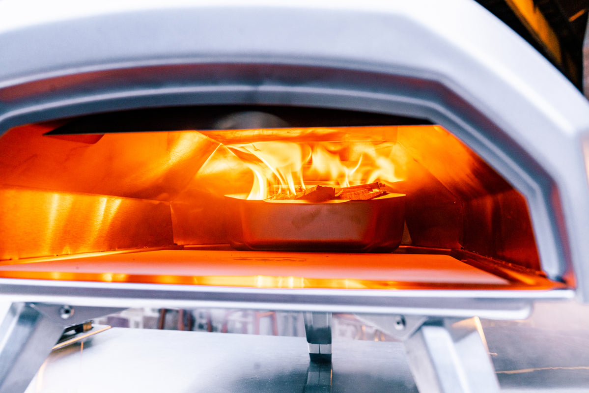 Ooni Karu 12 Pizza Oven